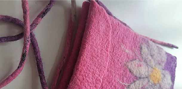 Lotus Felt – Yeşim Sürme